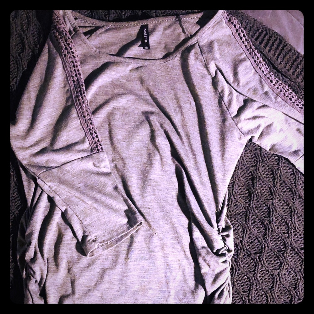 Gray 3/4 sleeve T-shirt